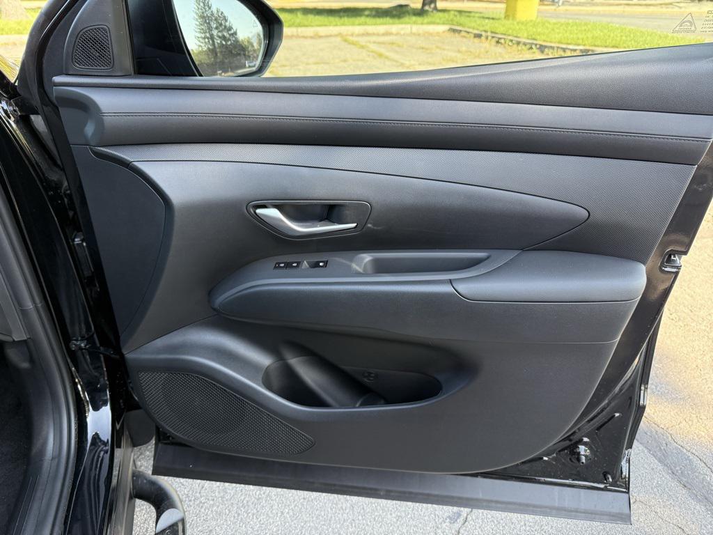 2026 Hyundai Santa Cruz SEL - Photo 13