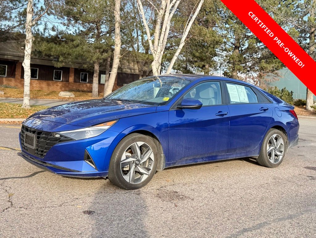 2023 Hyundai Elantra SEL's photo