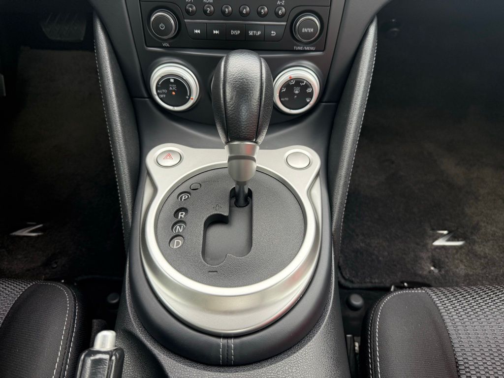 2019 Nissan 370Z Sport - Photo 32