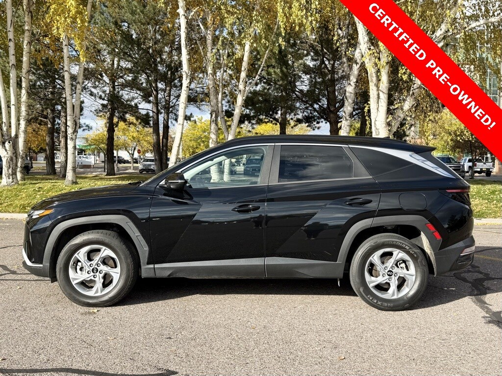 2022 Hyundai Tucson SEL photo 2