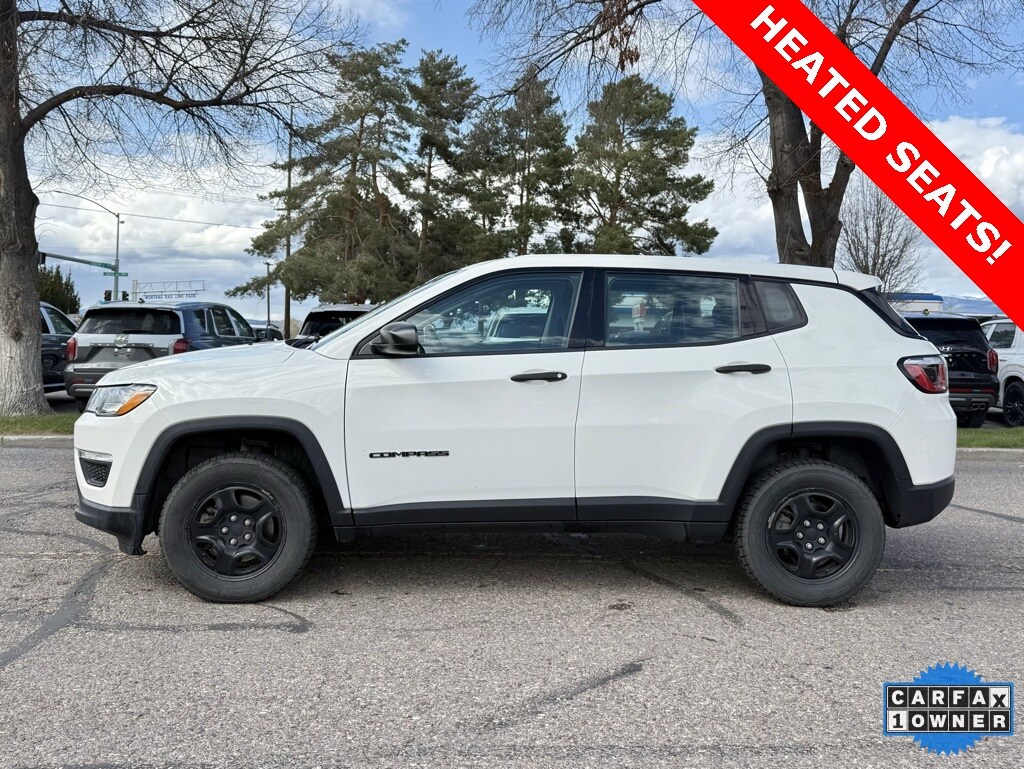 2020 Jeep Compass Sport photo 3