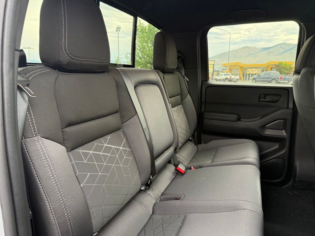 2026 Nissan Frontier SV - Photo 20