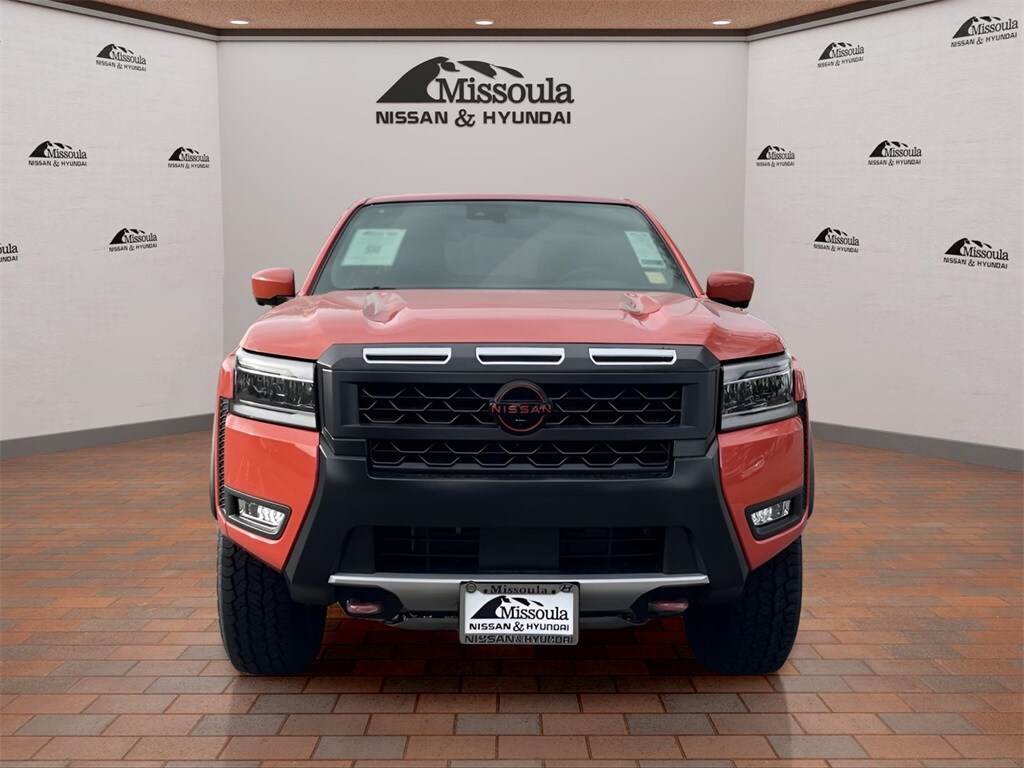 2025 Nissan Frontier PRO-4X photo 3