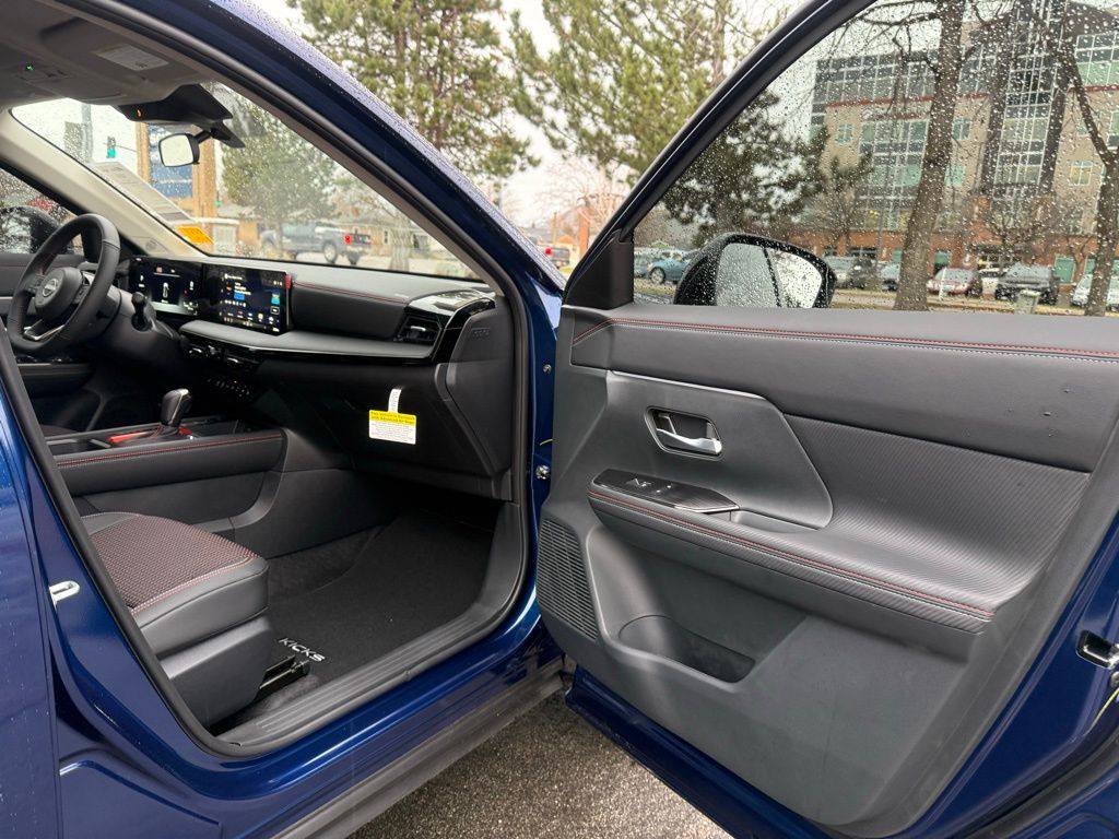 2026 Nissan KICKS SR AWD - Photo 15