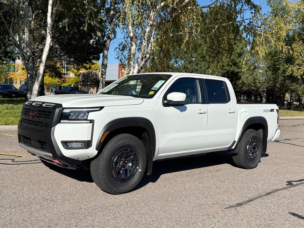 2026 Nissan Frontier PRO-4X's photo