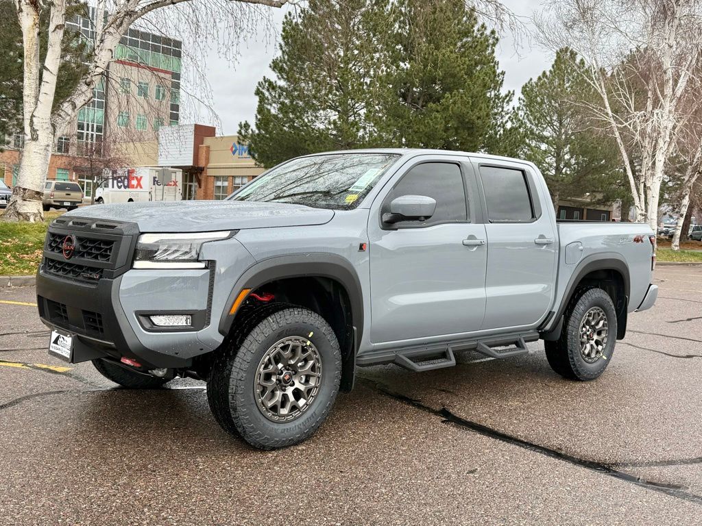 2026 Nissan Frontier PRO-4X's photo