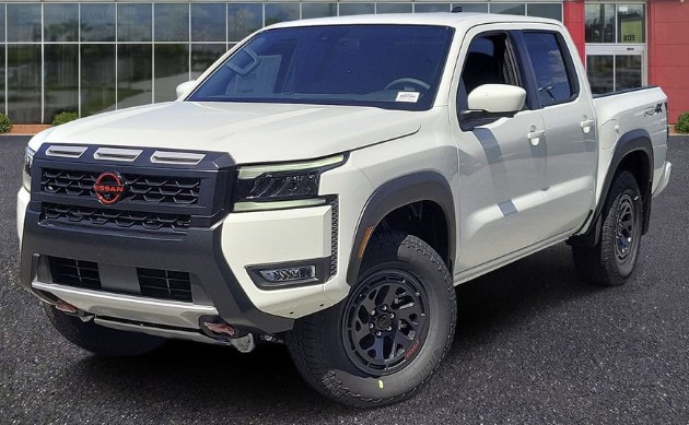 2026 Nissan Frontier