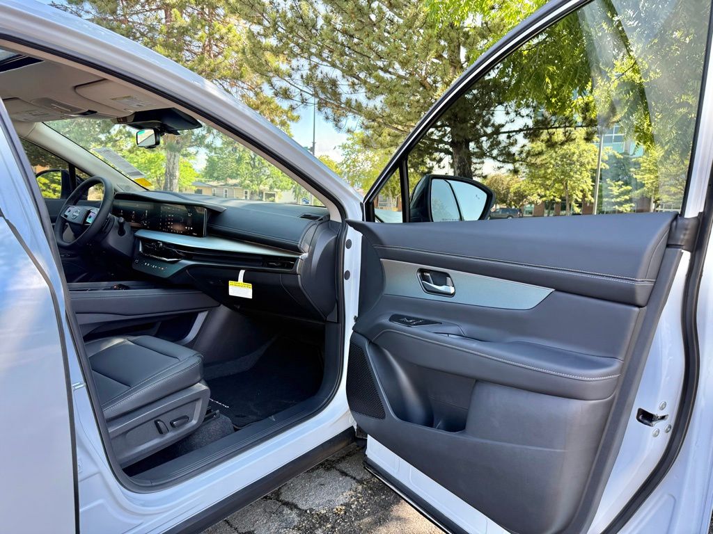 2025 Nissan Murano SL - Photo 13