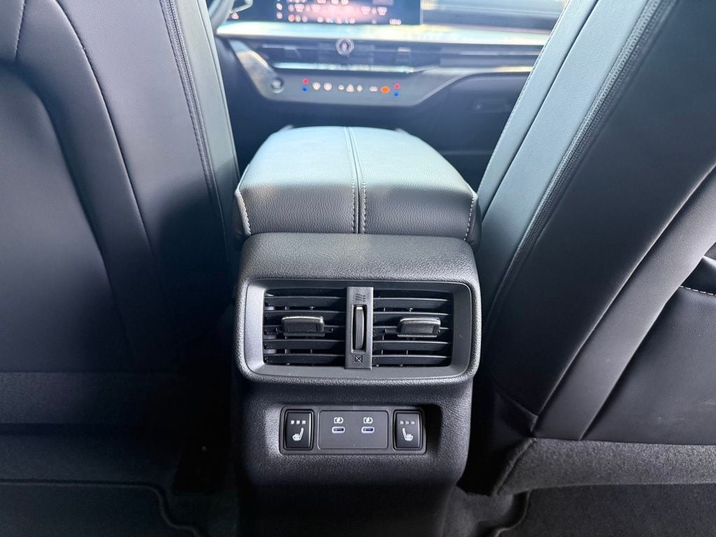 2026 Nissan Murano Platinum - Photo 22