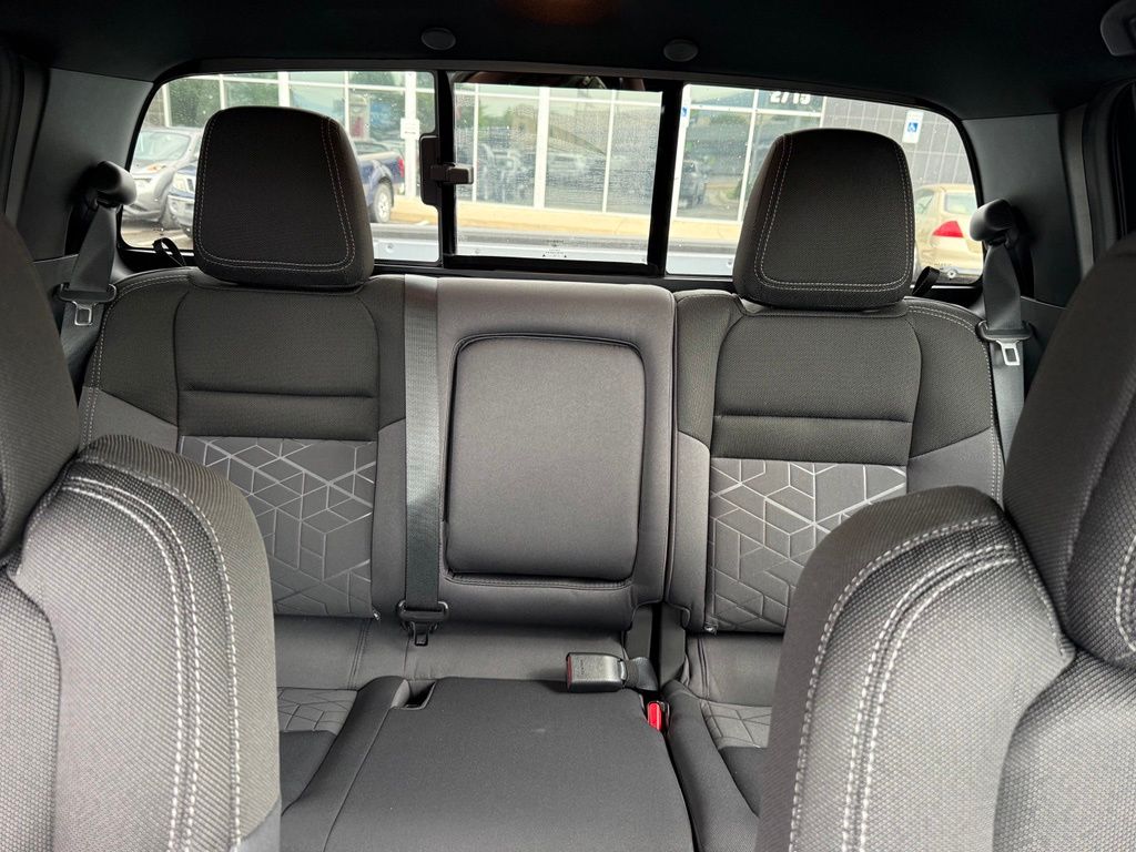 2026 Nissan Frontier SV - Photo 23