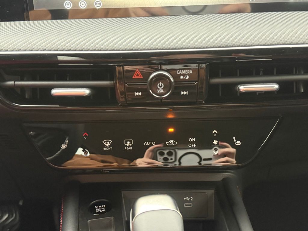 2026 Nissan KICKS SR AWD - Photo 33