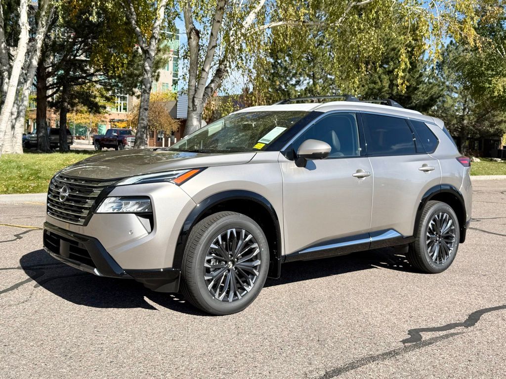 2026 Nissan Rogue Platinum's photo