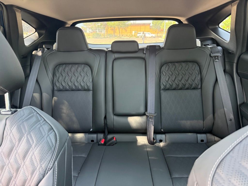 2026 Nissan Murano Platinum - Photo 23