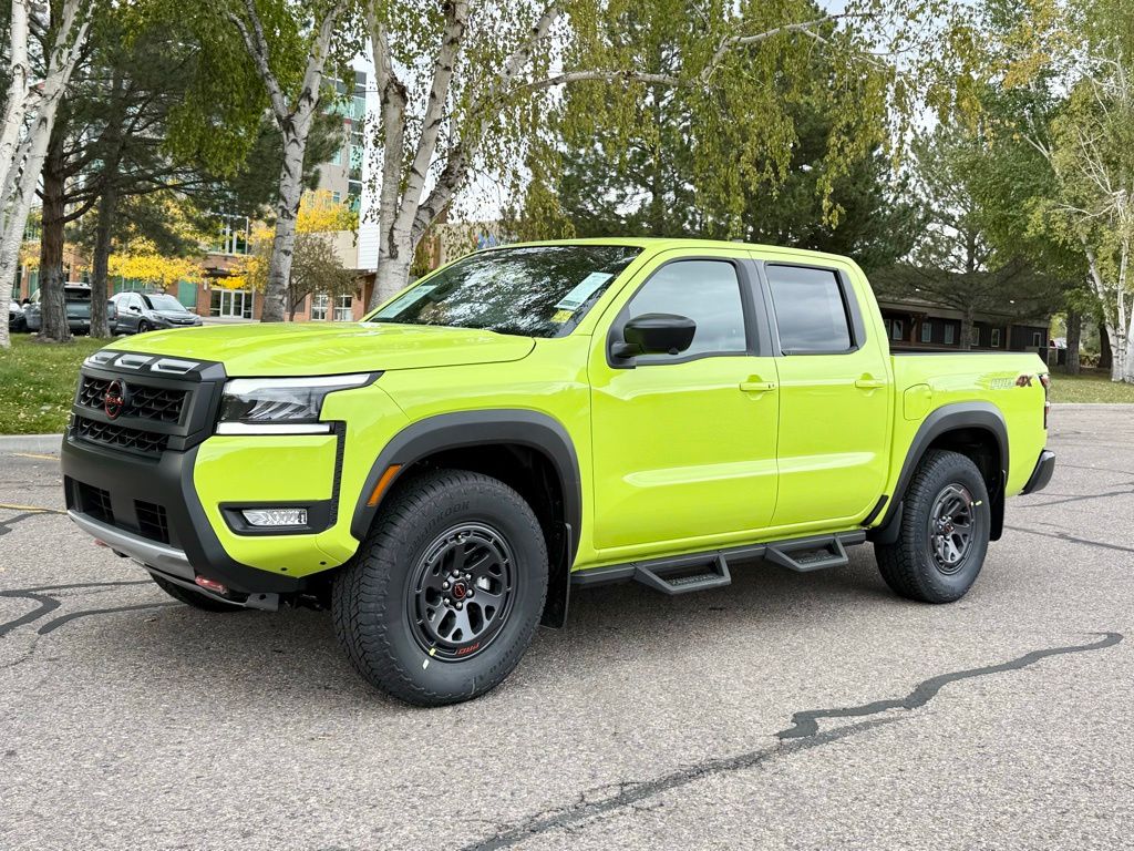 2026 Nissan Frontier PRO-4X's photo