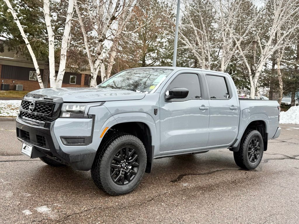 2026 Nissan Frontier SV's photo