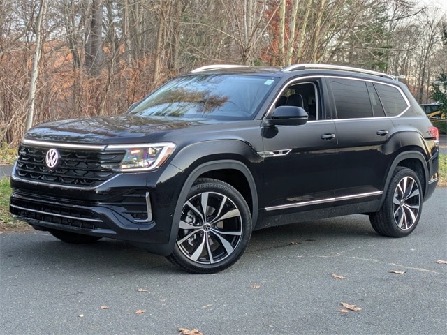 2026 Volkswagen Atlas SEL Premium R-Line's photo