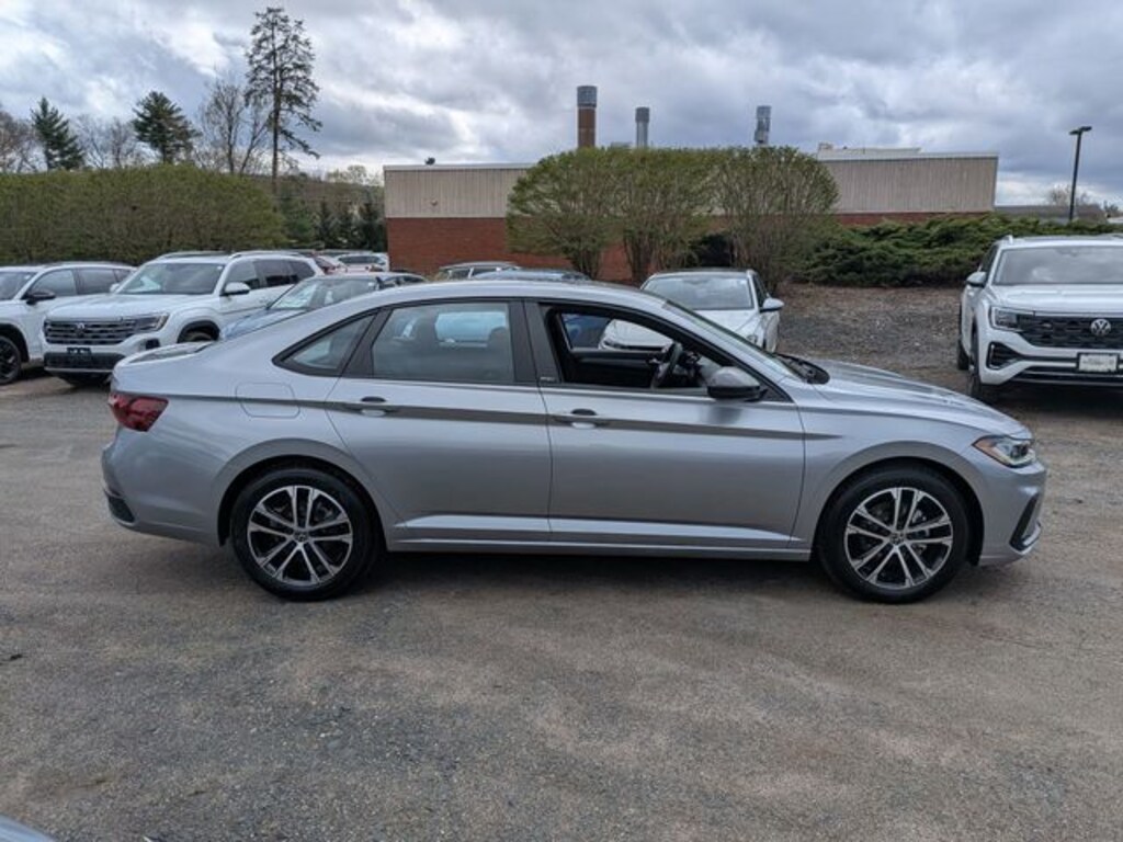 New 2026 Volkswagen Jetta 1.5T Sport Sedan