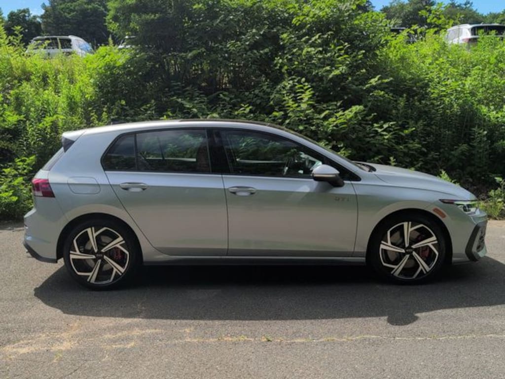 New 2026 Volkswagen Golf GTI SE Hatchback