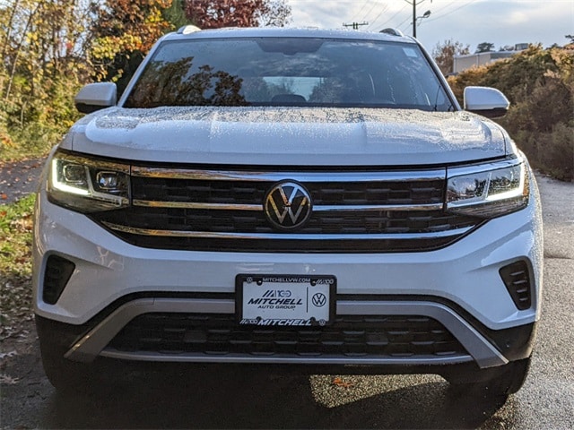 Used 2023 Volkswagen Atlas Cross Sport SE w/Tech with VIN 1V2HE2CA8PC213712 for sale in Simsbury, CT