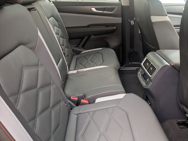 2025 Volkswagen Atlas Atlas Peak Edition - Photo 28