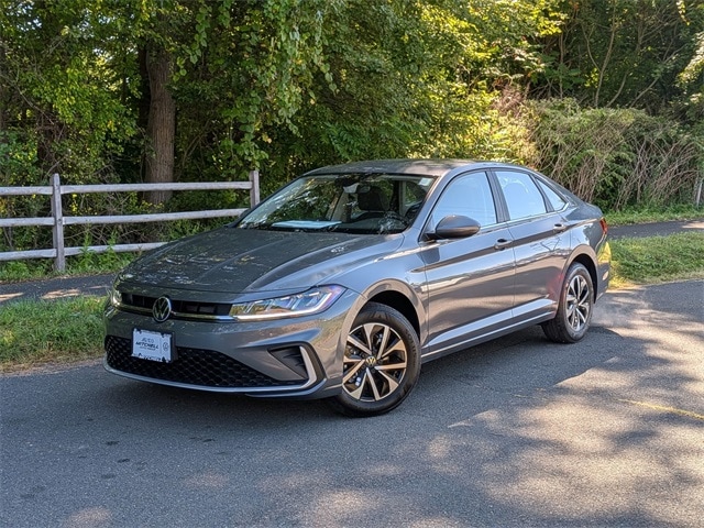 2025 Volkswagen Jetta S's photo