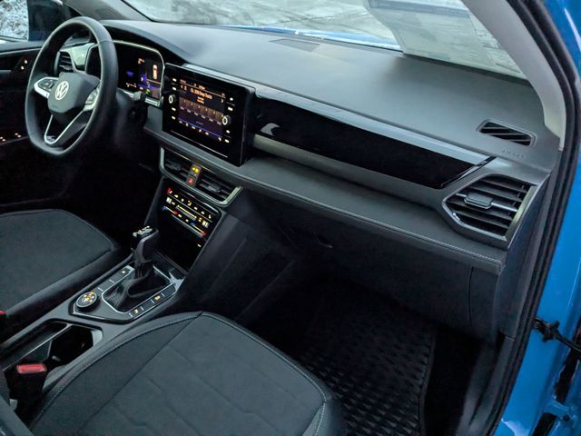 2025 Volkswagen Taos SE Black - Photo 21