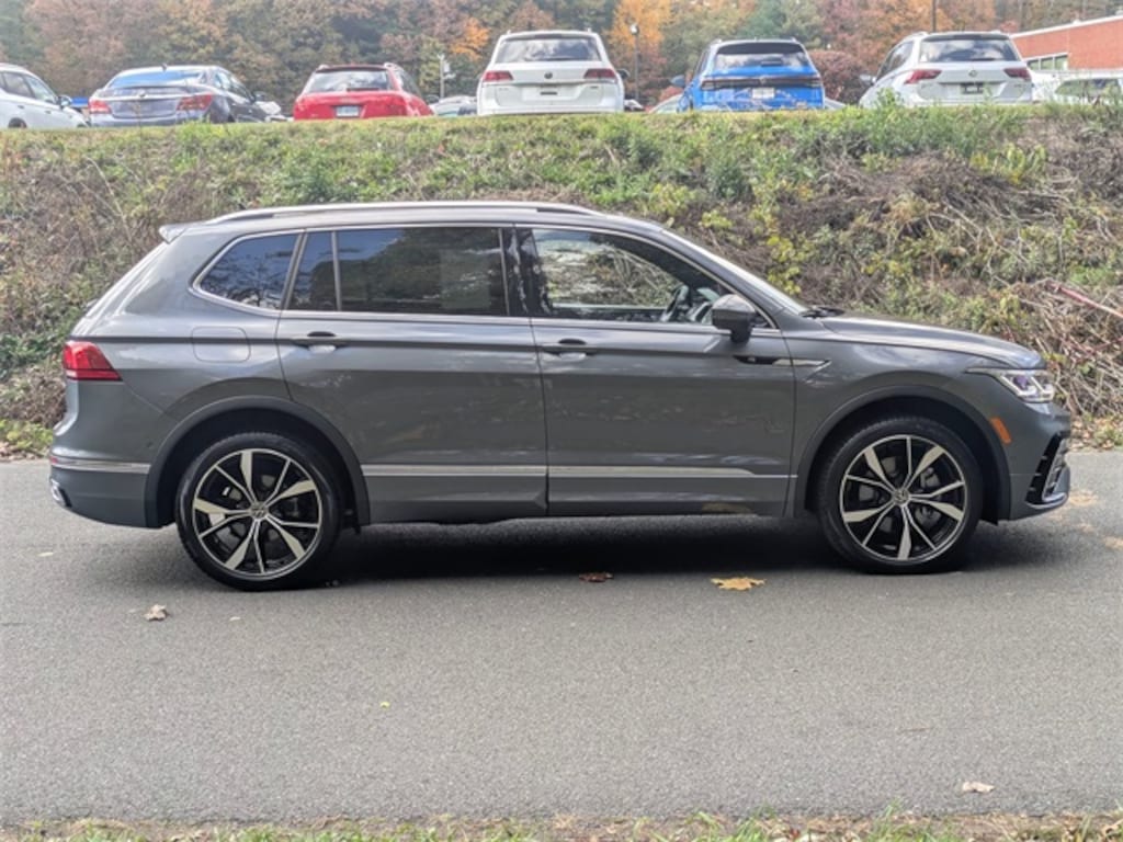 Certified 2024 Volkswagen Tiguan 2.0T SEL R-Line SUV