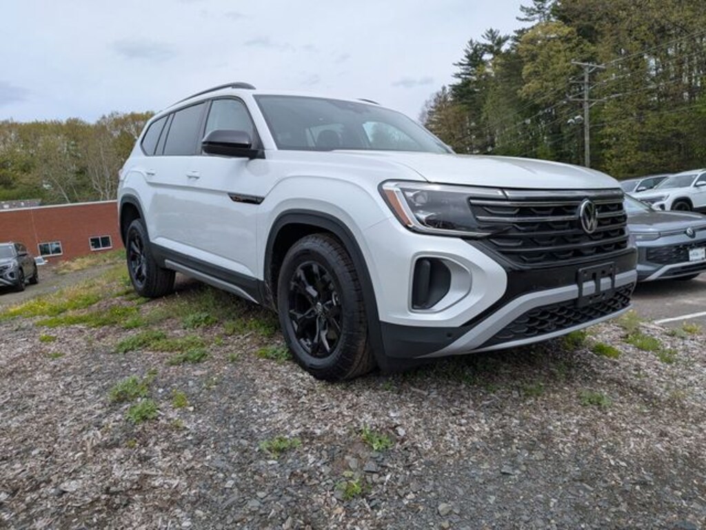 New 2026 Volkswagen Atlas 2.0T Peak Edition SUV
