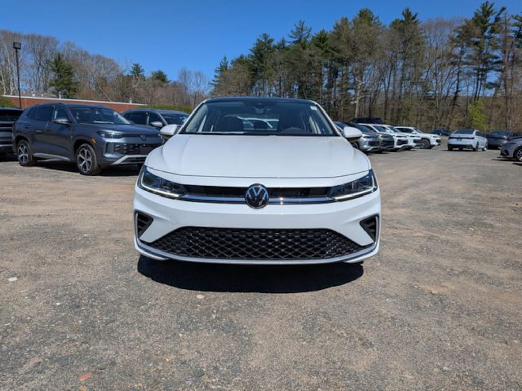 New 2026 Volkswagen Jetta 1.5T SE Sedan