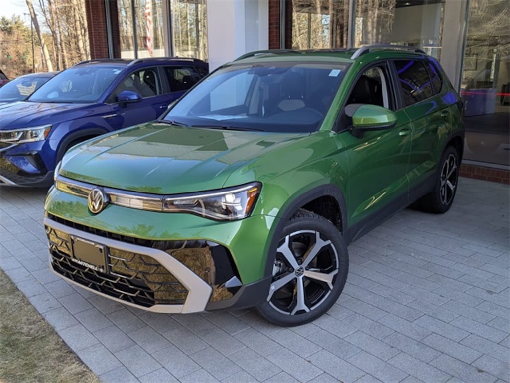 New 2026 Volkswagen Taos 1.5T SEL SUV