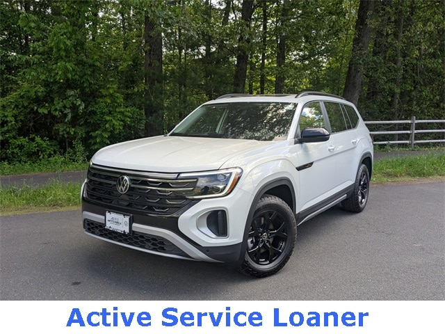 2025 Volkswagen Atlas Atlas Peak Edition's photo