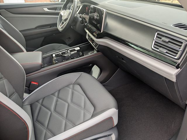 2025 Volkswagen Atlas Atlas Peak Edition - Photo 31