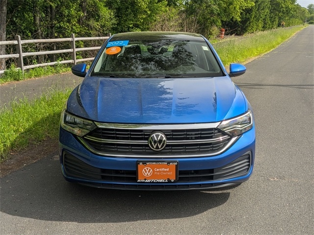 Certified 2022 Volkswagen Jetta SE with VIN 3VW7M7BU8NM022602 for sale in Simsbury, CT