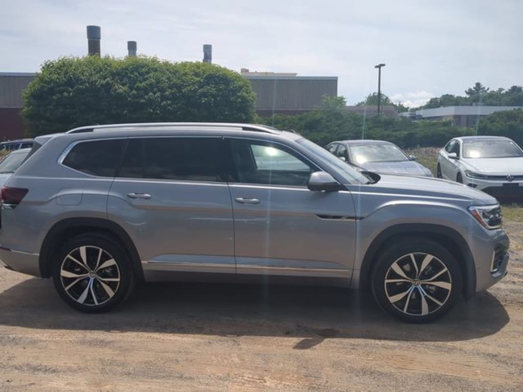 New 2026 Volkswagen Atlas SEL Premium R-Line SUV