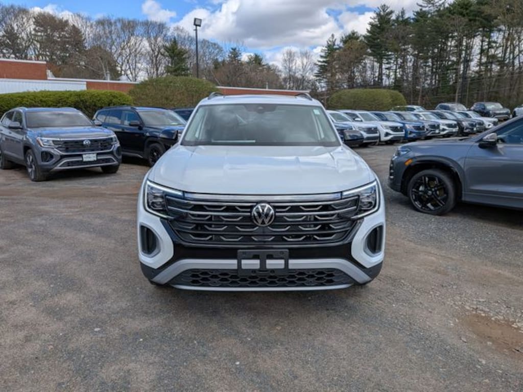 New 2026 Volkswagen Atlas 2.0T Peak Edition SUV