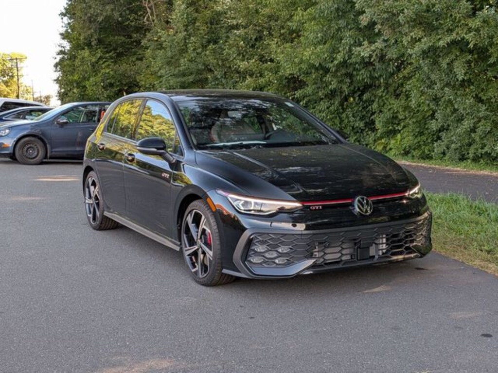 Used 2025 Volkswagen Golf GTI 2.0T SE Hatchback