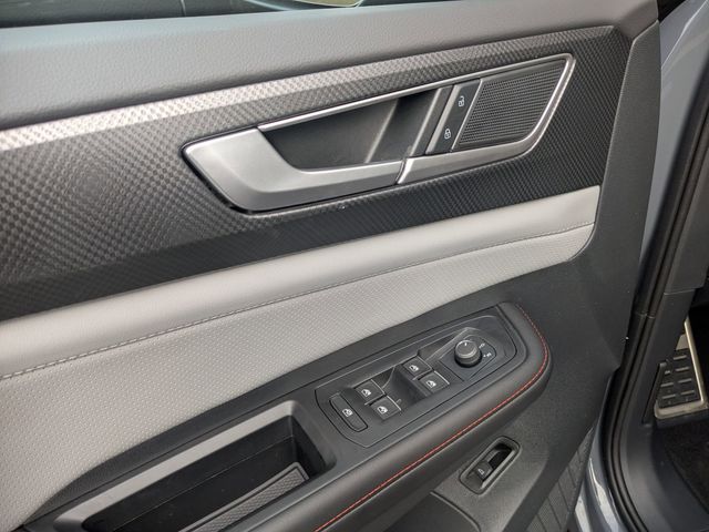 2025 Volkswagen Atlas Atlas Peak Edition - Photo 11