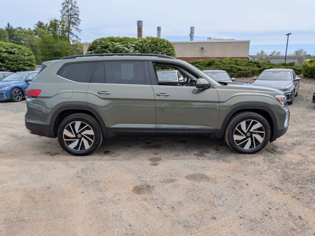 Certified 2026 Volkswagen Atlas 2.0T SE w/Technology SUV