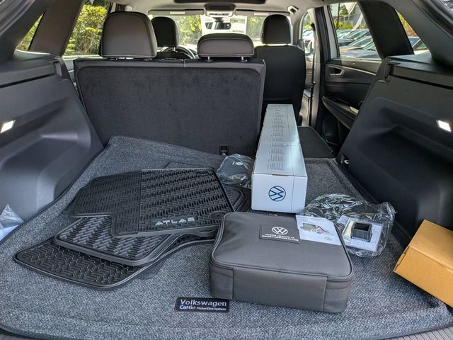 2026 Volkswagen Atlas Cross Sport SE w/Tech - Photo 17