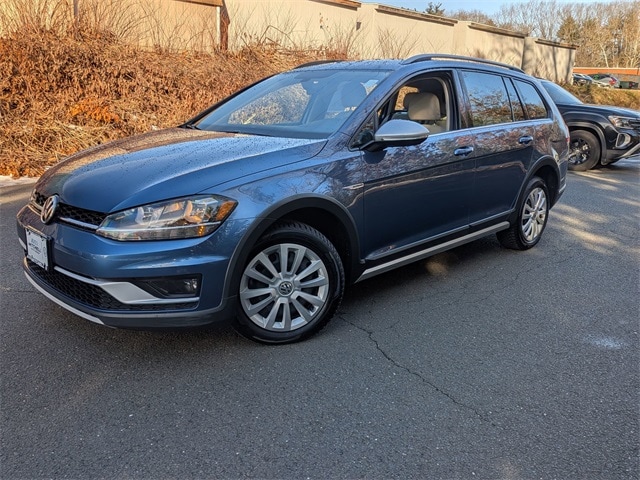 2019 Volkswagen Golf Alltrack Alltrack S's photo