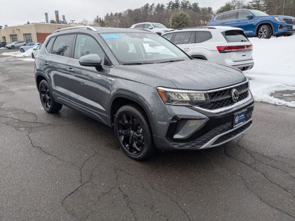 Certified 2022 Volkswagen Taos 1.5T SE SUV