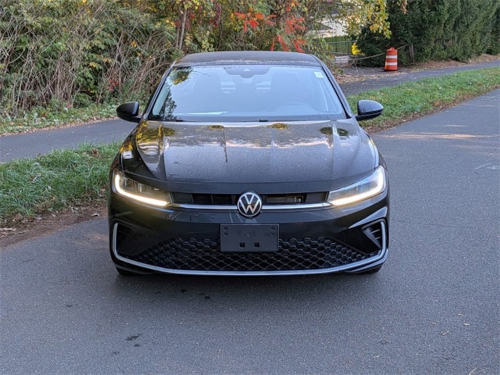 New 2025 Volkswagen Jetta 1.5T S Sedan