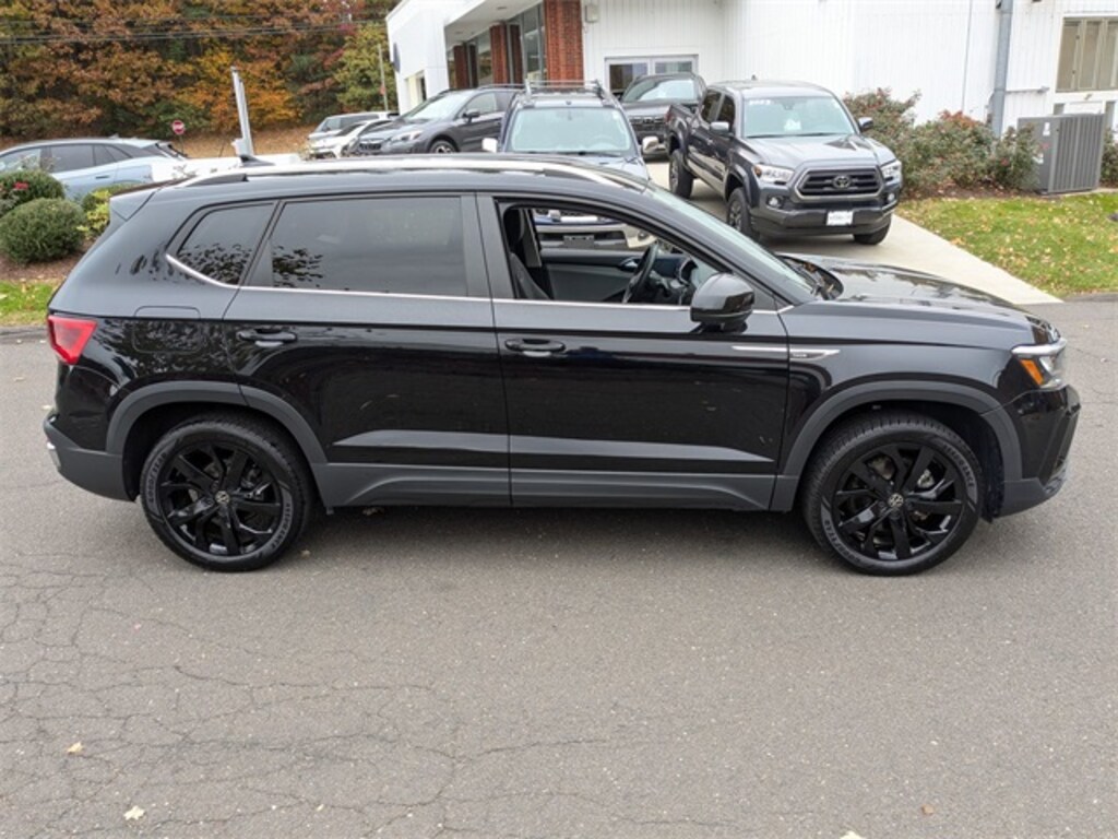 Certified 2022 Volkswagen Taos 1.5T SE SUV