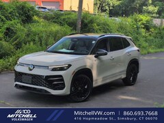 New 2026 Volkswagen Tiguan SE R-Line Black SUV for Sale in Simsbury, CT