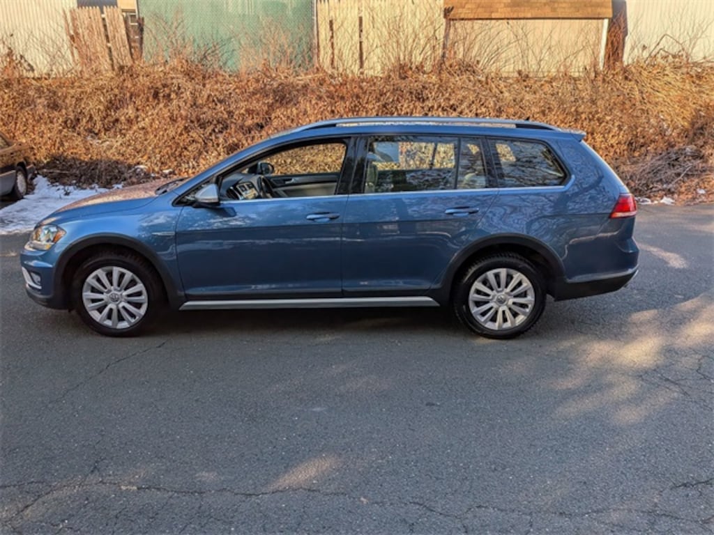 Used 2019 Volkswagen Golf Alltrack TSI S 4motion Wagon