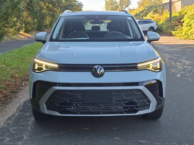 New 2027 Volkswagen Taos 1.5T SE SUV