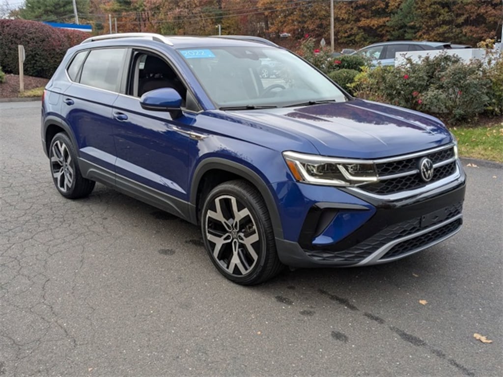 Used 2022 Volkswagen Taos 1.5T SEL SUV