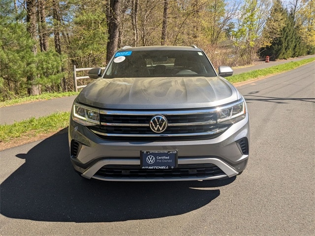 Certified 2022 Volkswagen Atlas Cross Sport SE w/Tech with VIN 1V2KC2CA2NC222981 for sale in Simsbury, CT