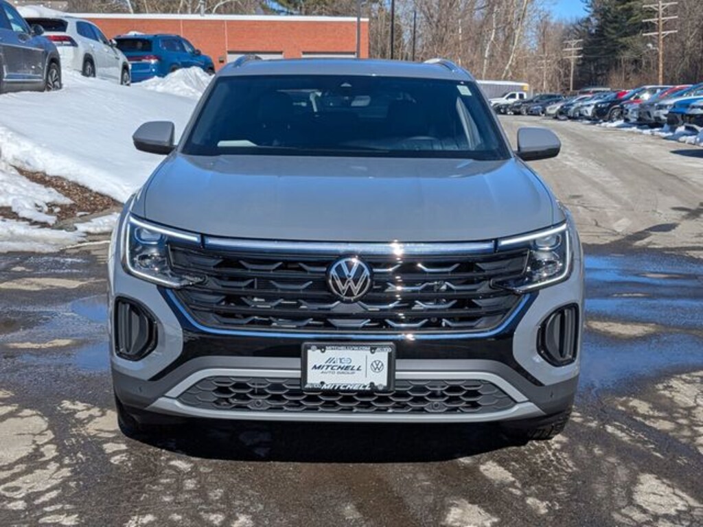 New 2026 Volkswagen Atlas Cross Sport 2.0T SE w/Technology SUV