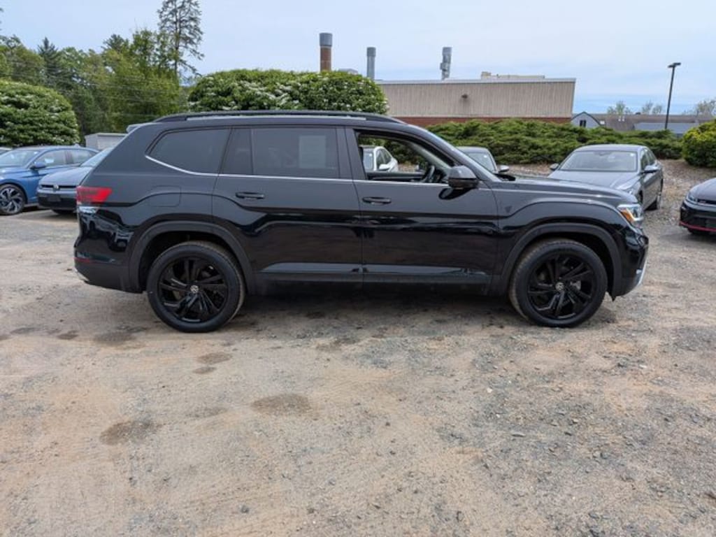 Certified 2023 Volkswagen Atlas 3.6L V6 SE w/Technology SUV